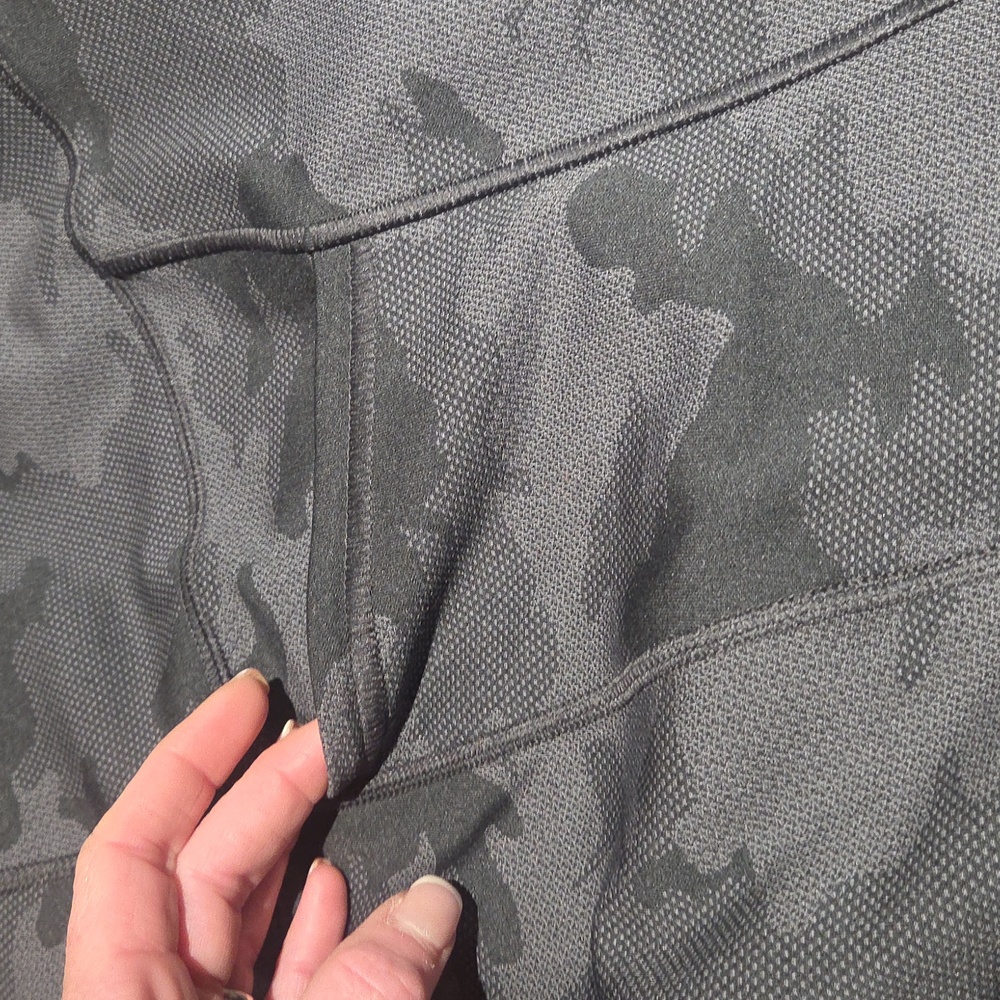 All in Motion Dark Gray Camo Leggings - Picture 3 of 3